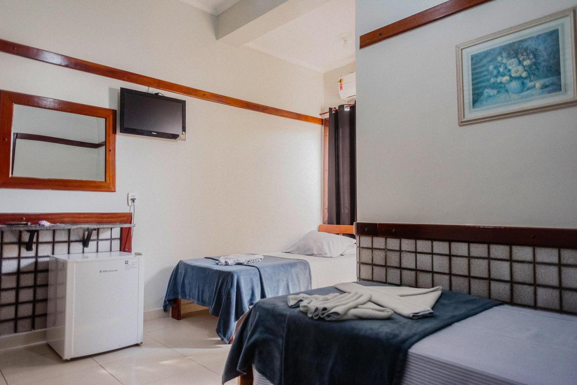 Hotel Sao Charbel Ubatuba Extérieur photo